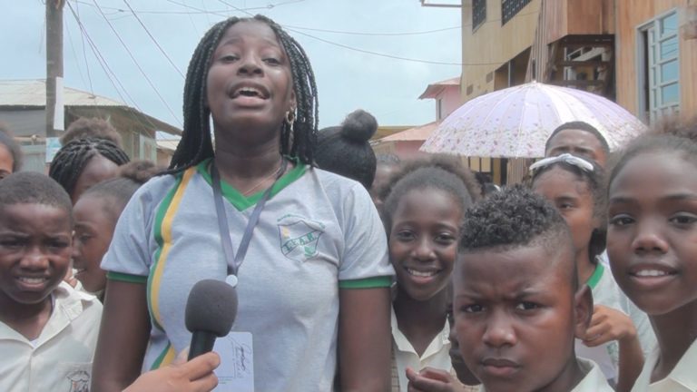 En Riosucio, estudiantes de la institución educativa Antonio Ricaurte iniciaron paro indefinido por la falta de docentes.