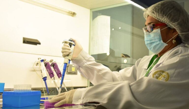 Personal de Medellín apoyará toma masiva de pruebas de COVID-19 en Turbo.