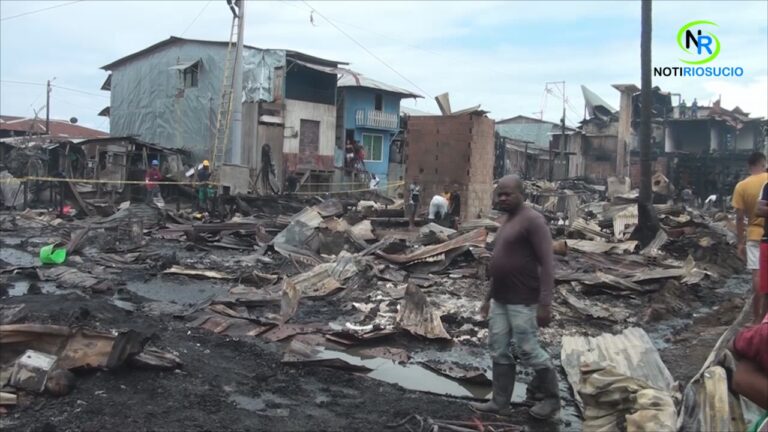Protesta de los damnificados del incendio de Riosucio Chocó.