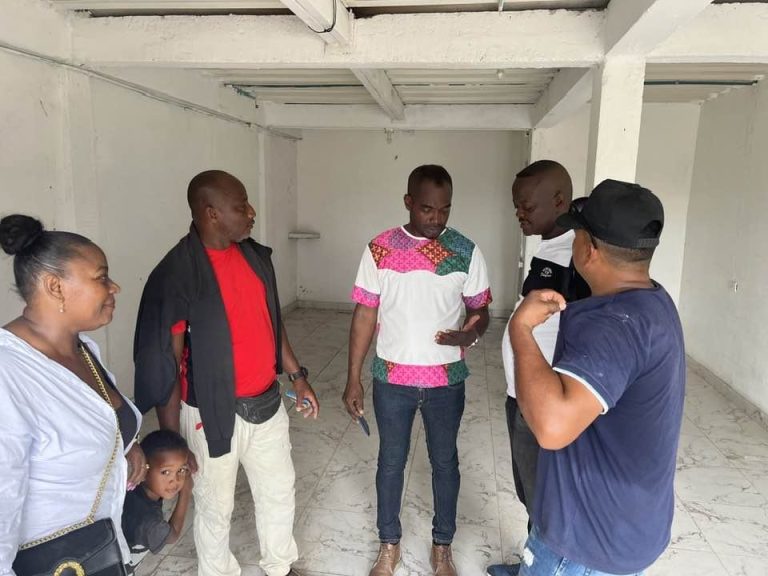 Alcalde de Carmen del Darién anuncia nuevo punto de atención administrativa en Brisas para servir a las comunidades del Río Curbaradó y Jiguamiandó.